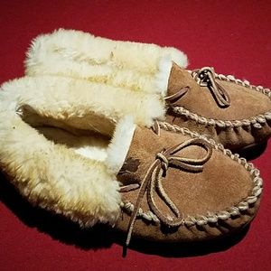 LL Bean slippers